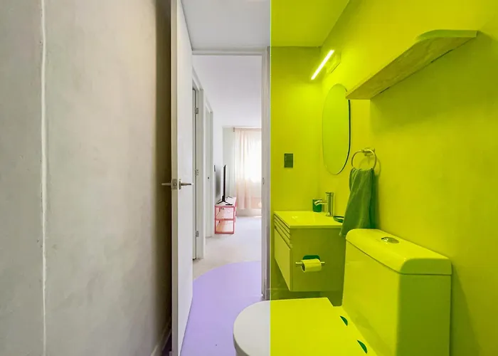 Apartment Great For Long